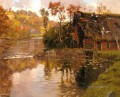 Cottage von einem Bach Impressionismus norwegische Landschaft Frits Thaulow